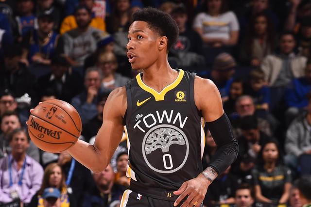 祝铭震28分胡金秋23分 广州大胜广厦35分